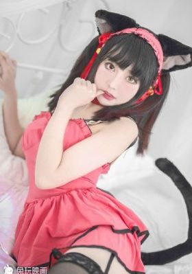 最新欧美明星秋冬街拍_高清高清完整版