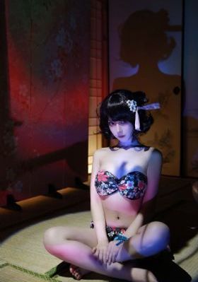 欧美丝巾怎么打扮_清晰免费影视在线观看